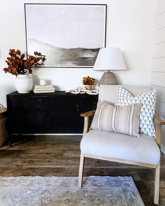 Vintage Artwork / Console Table Styling / Fall Design Inspiration